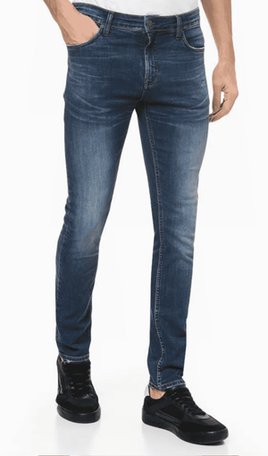Calça Jeans Super Skinny Barra Dobrada