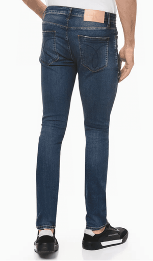 Calça Jeans Super Skinny Barra Dobrada
