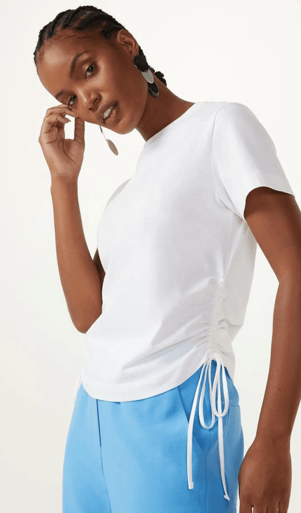 T-shirt Franzido Lateral Off White Shoulder