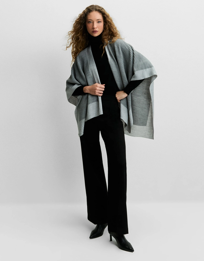 Poncho Tricot Canelado Shoulder