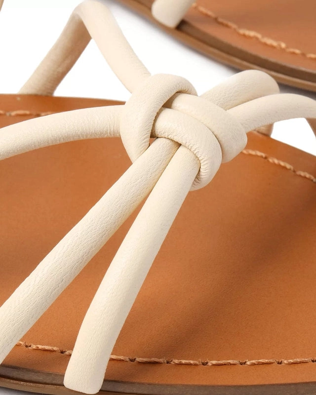 Rasteira Off-White Bico Quadrado Tiras Nós