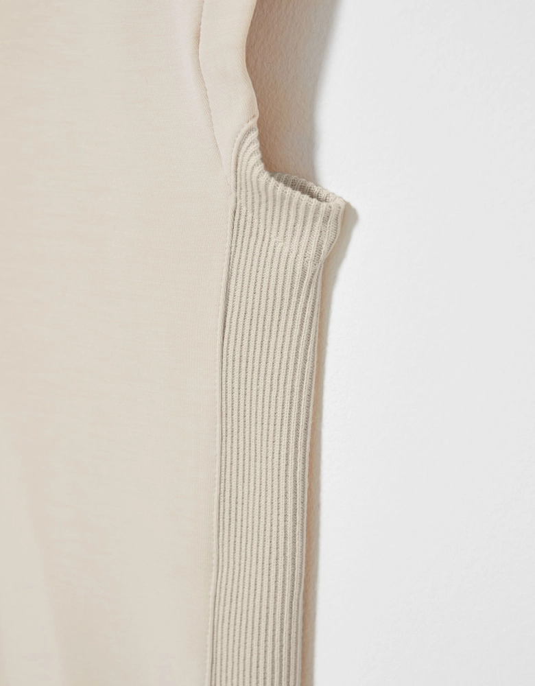 Blusa Mc Retilinea Lateral Shoulder