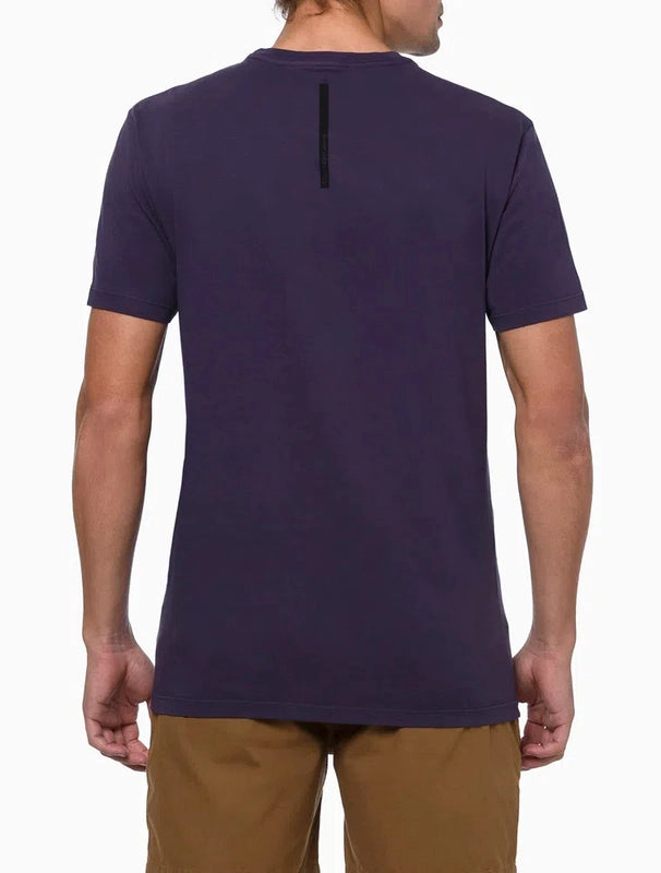 Camiseta Algodão Reissue Peito Calvin Klein