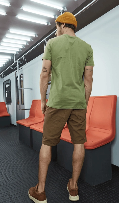 Camiseta Braking The Standarts Colcci