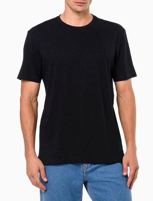 CAMISETA DE ALGODÃO ESSENTIALS MINIMALISTA CALVIN KLEIN JEANS
