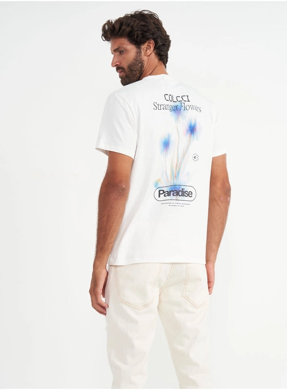Camiseta Manga Curta Stranger Flowers Off Shell Colcci