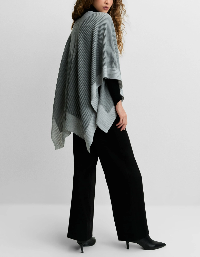 Poncho Tricot Canelado Shoulder