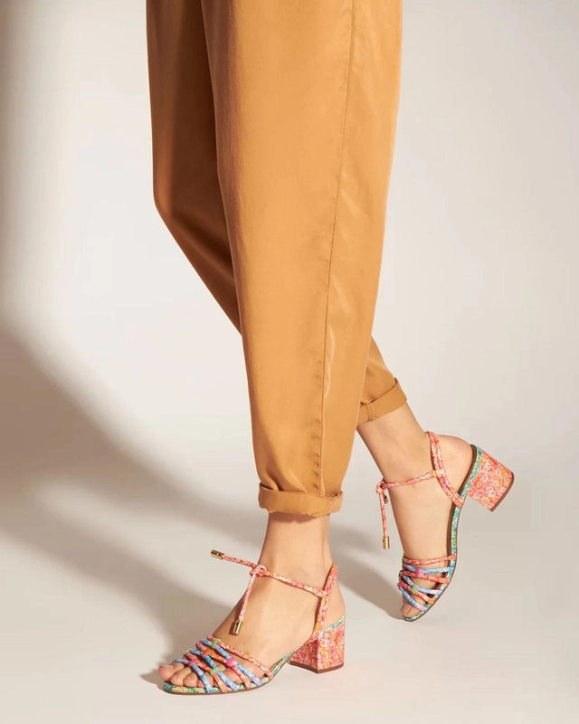 Sandália Multicolorida Bloco Floral