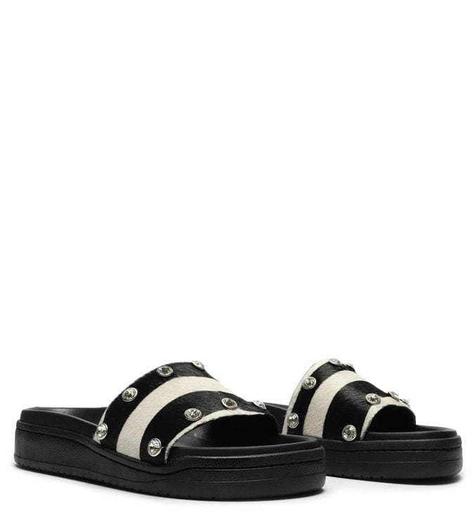 Slide Bold Zebra Print Glam