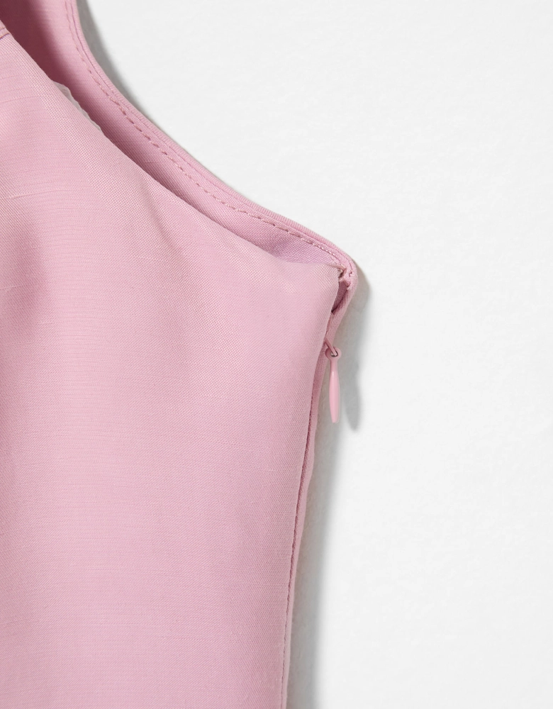 Vestido midi recortes