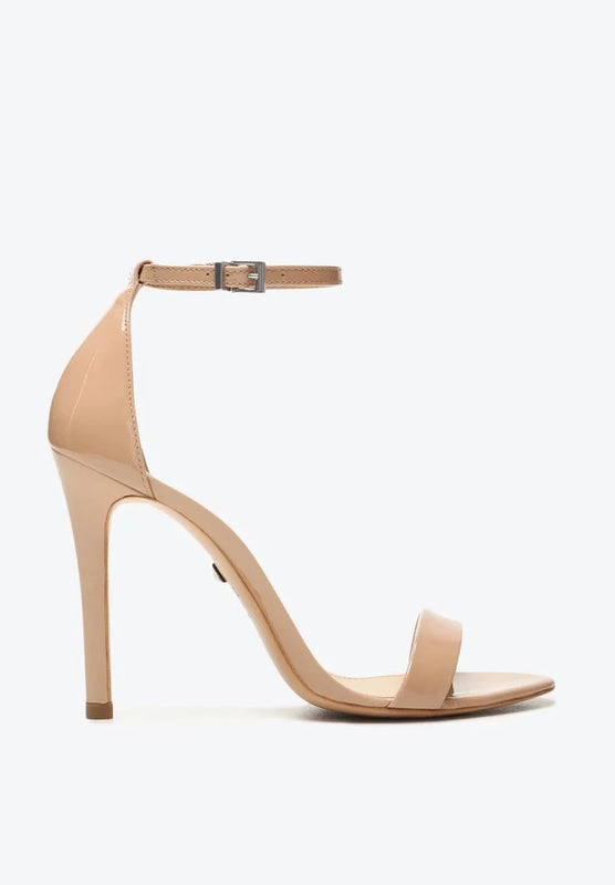Sandália Gisele Salto Alto Verniz Bege Schutz