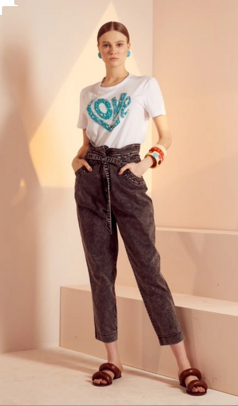 T-Shirt Love Bordada