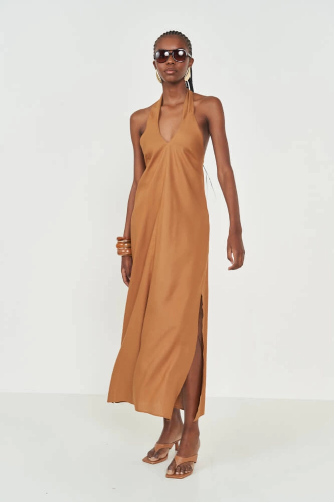 Vestido Em Linho Frente Única