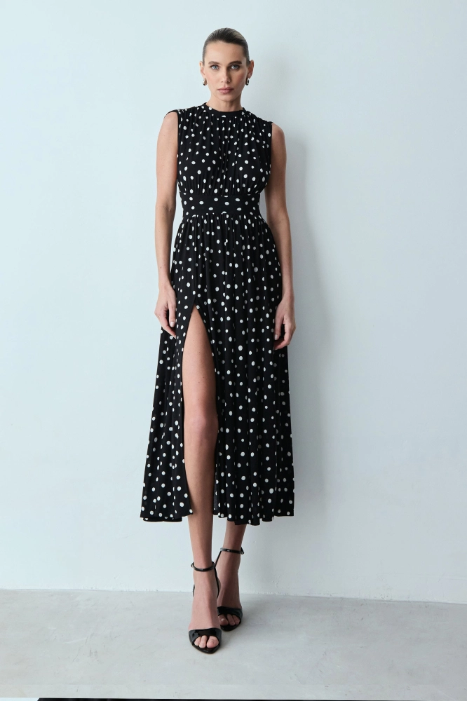 VESTIDO MIDI FRANZIDOS OMBROS COS LARGO SAIA POÁ AMPLA