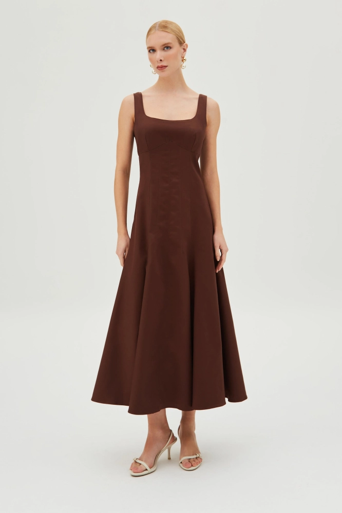 Vestido midi recorte busto acinturado alça larga